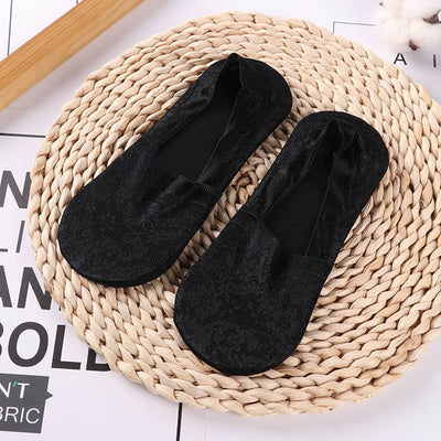 2 Pair Women Lace Slip On